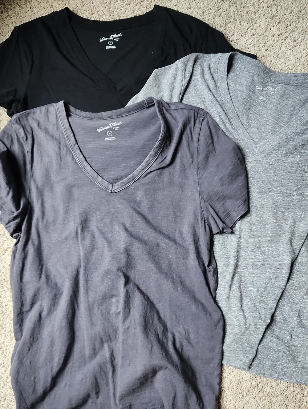 Universal Thread Gray V-Neck Tee - Set of 3